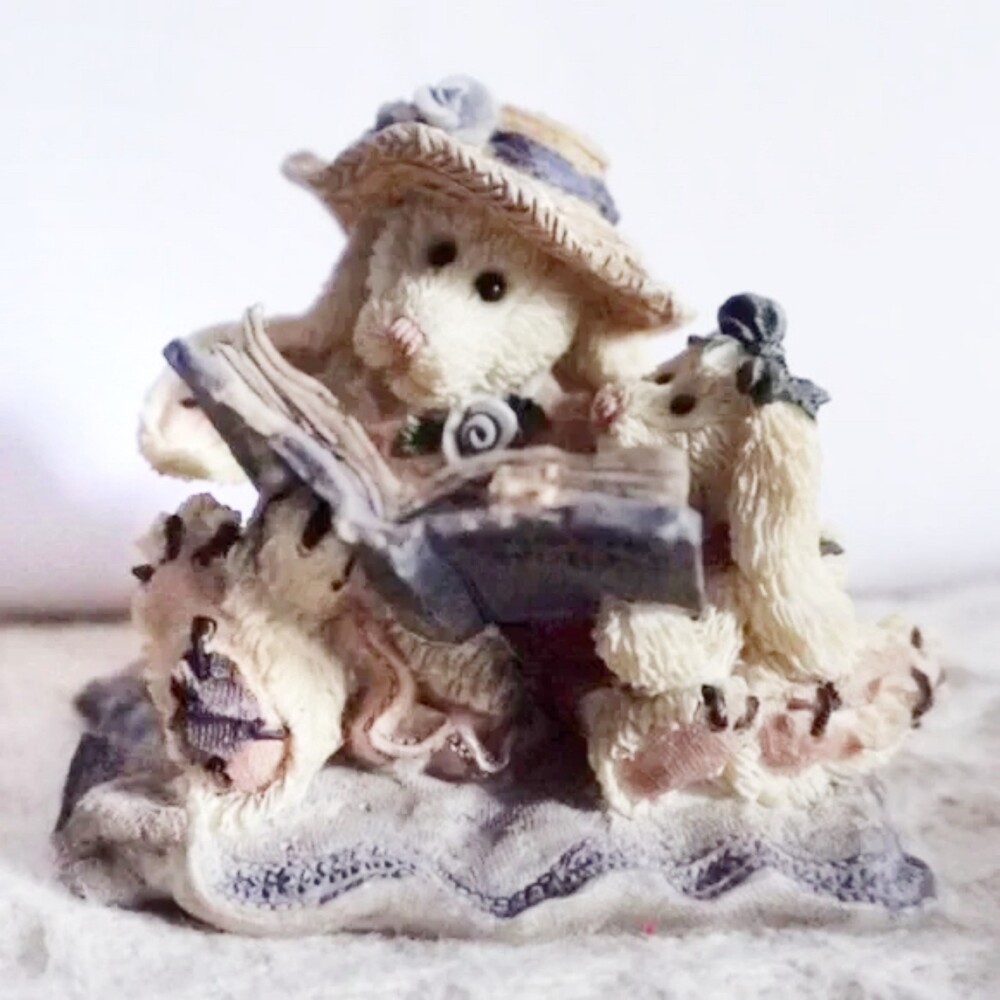 Boyd’s Bears & Friends Figurine Daphne and Eloise ... Women's Work #2251 1994